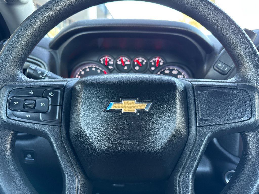 Used 2025 Chevrolet Silverado 1500 W/T RWD image 22