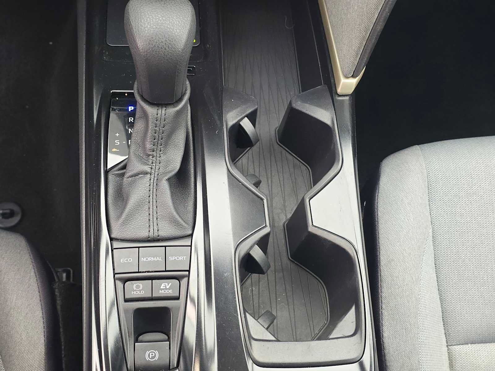 Certified 2025 Toyota Camry LE w/ Convenience Package FWD image 31