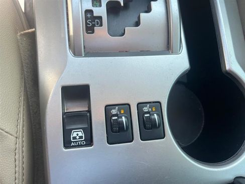 Used 2015 Toyota 4Runner SR5 Premium image 14