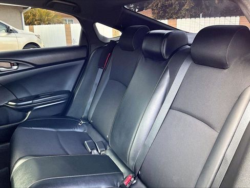 Used 2020 Honda Civic Sport image 5