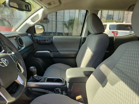 Used 2023 Toyota Tacoma SR5 image 18