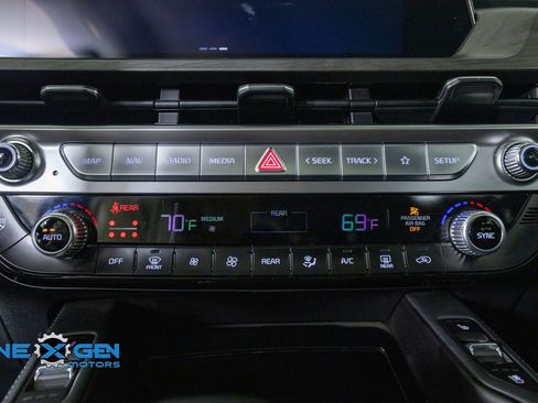 Used 2025 Kia Telluride EX X-Line AWD/4WD image 21
