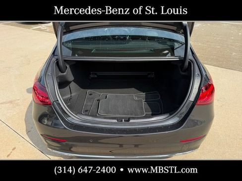 Certified 2026 Mercedes-Benz C 300 4MATIC Sedan image 8