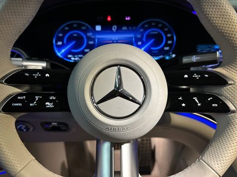 Used 2025 Mercedes-Benz EQS 450+ Sedan image 22