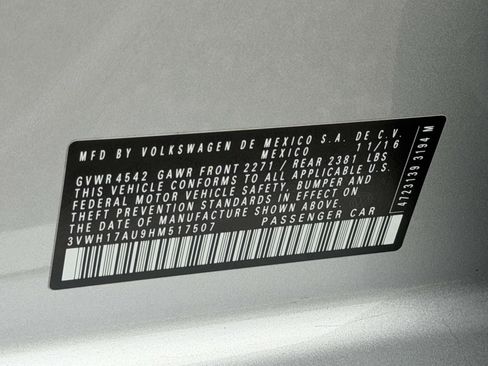 Used 2017 Volkswagen Golf Alltrack SEL image 35