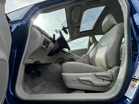 Used 2010 Toyota Prius Five FWD image 19
