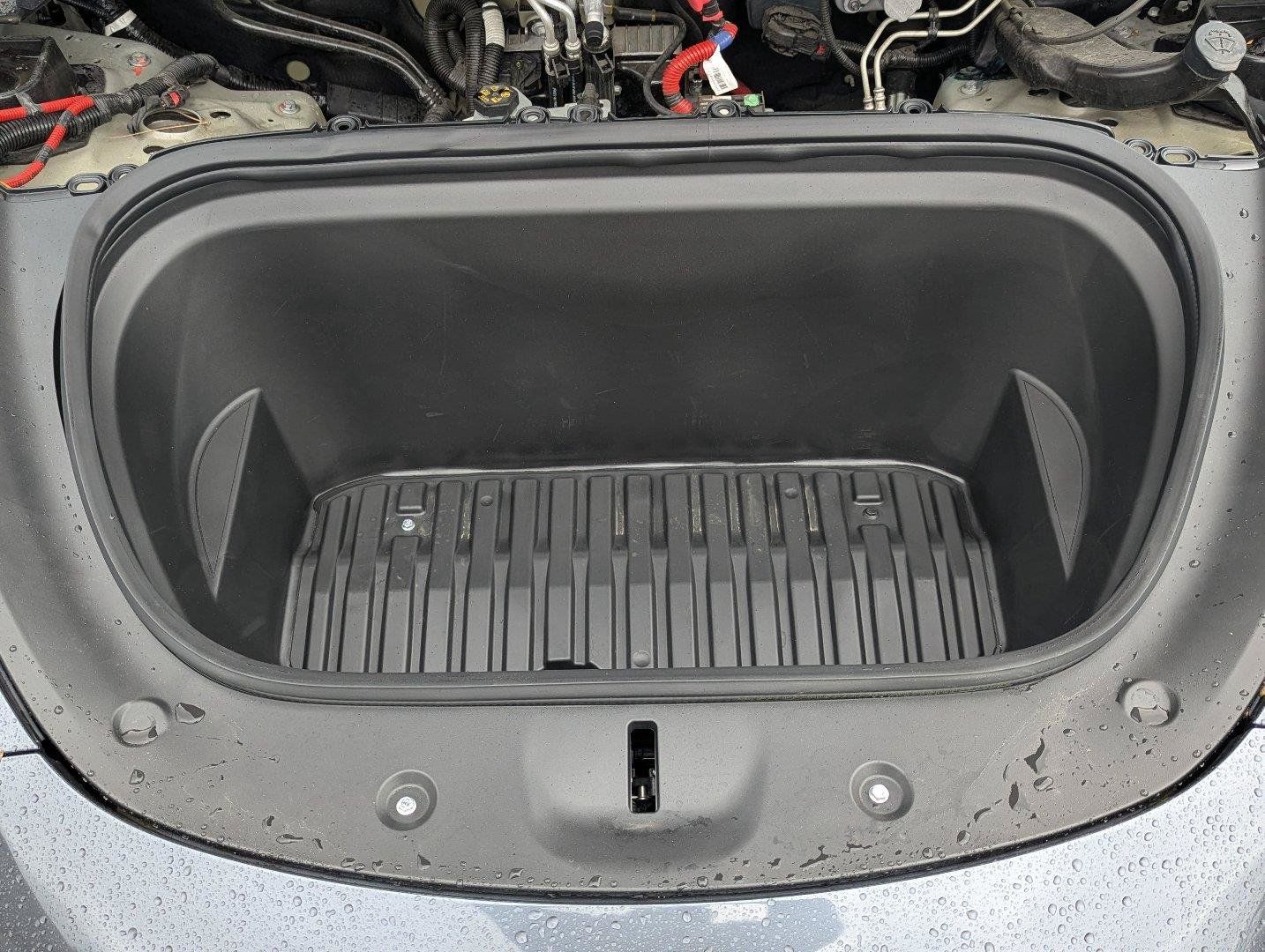 Used 2022 Tesla Model Y Performance AWD/4WD image 36