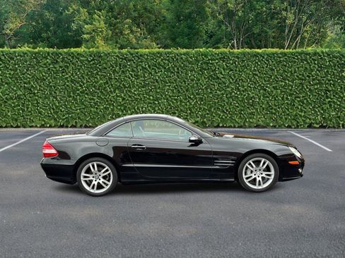 Used 2008 Mercedes-Benz SL 550 image 2