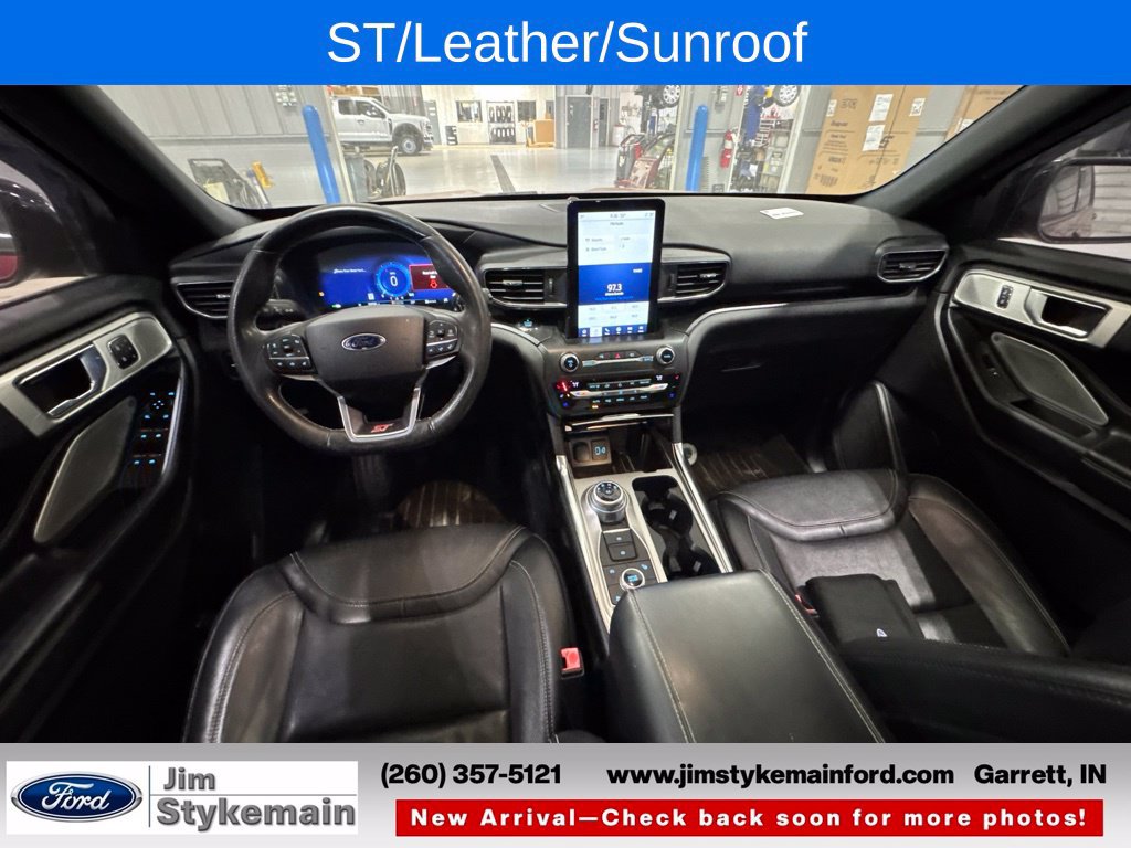 Used 2020 Ford Explorer ST w/ ST Street Pack AWD/4WD image 13