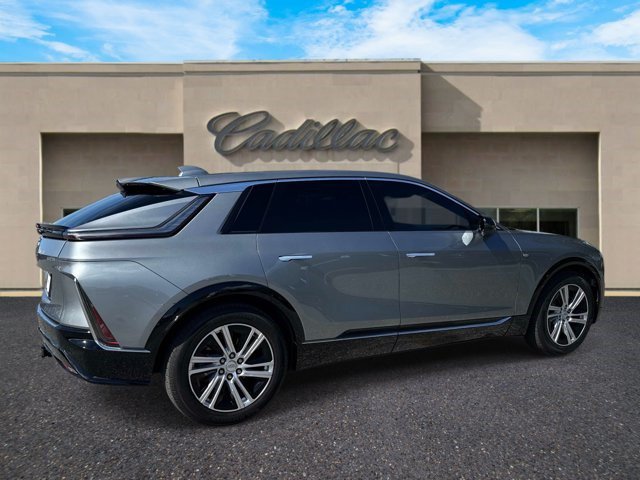 Certified 2024 Cadillac Lyriq Tech AWD/4WD image 3