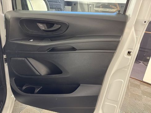 Used 2016 Mercedes-Benz Metris image 16