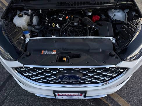 Used 2020 Ford Edge Titanium w/ Equipment Group 301A AWD/4WD image 42