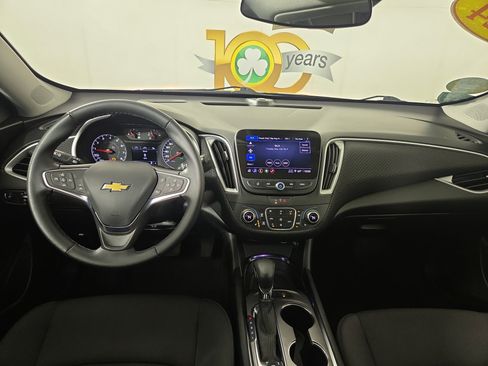 Certified 2024 Chevrolet Malibu LT w/ Midnight Edition image 13