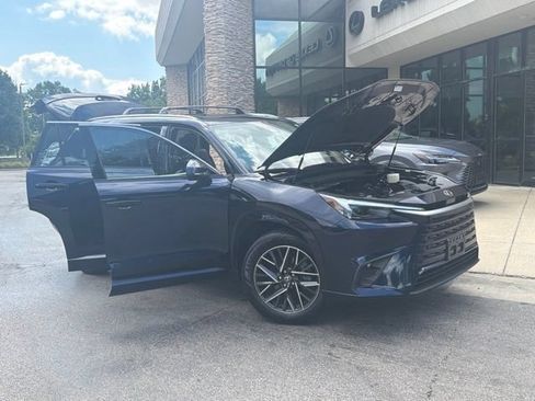Used 2025 Lexus TX 350 AWD image 9