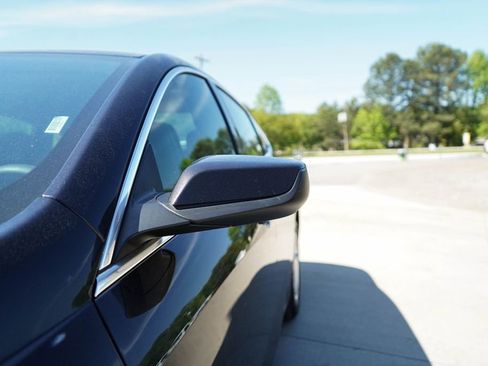 Used 2023 Chevrolet Malibu LT image 17