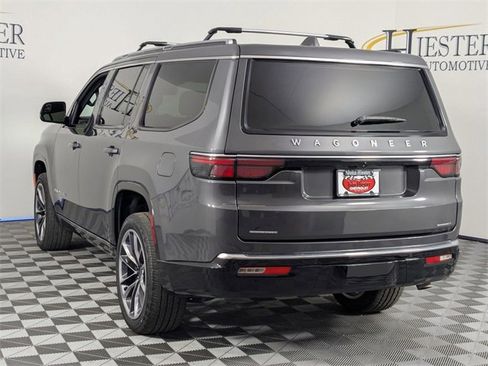 Used 2022 Jeep Wagoneer Series III w/ Premium Group I image 5