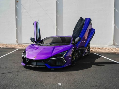Used 2024 Lamborghini Revuelto AWD/4WD image 33