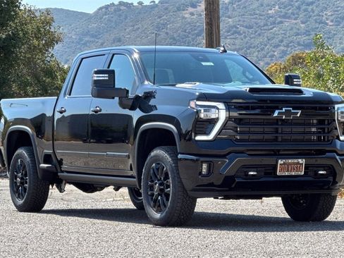 New 2025 Chevrolet Silverado 3500 High Country w/ High Country Premium Package image 2