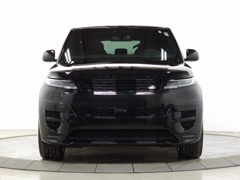 Used 2025 Land Rover Range Rover Sport Dynamic SE image 12
