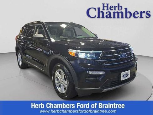 Certified 2023 Ford Explorer XLT w/ Equipment Group 202A AWD/4WD image 1