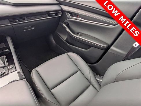 Used 2025 MAZDA MAZDA3 s image 15