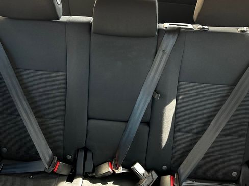 Used 2017 Volkswagen Tiguan S image 20