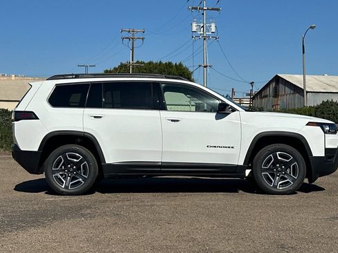 New 2026 Jeep Cherokee Limited AWD/4WD image 3