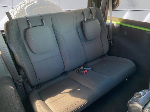 Used 2018 Jeep Wrangler Sport image 13