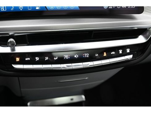 New 2026 Cadillac Lyriq Sport image 30