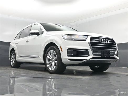Used 2017 Audi Q7 3.0T Premium Plus image 50