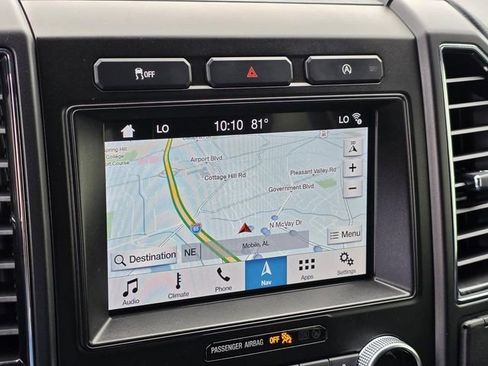 Used 2018 Ford Expedition Limited RWD image 15