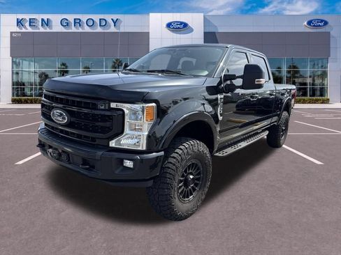 Used 2022 Ford F250 Lariat w/ Tremor Off-Road Package AWD/4WD image 4