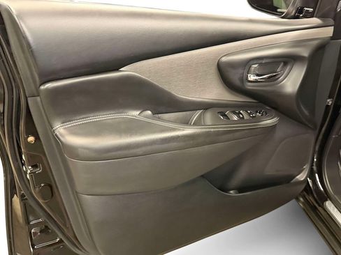 Used 2019 Nissan Murano SV AWD/4WD image 27
