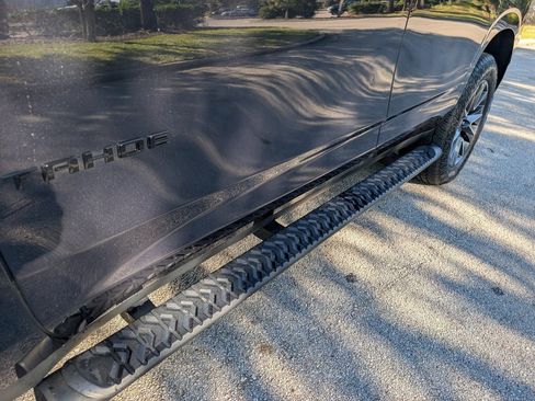 Used 2024 Chevrolet Tahoe Z71 w/ Luxury Package image 14