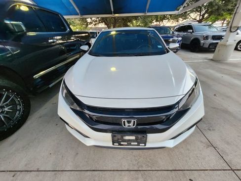 Used 2019 Honda Civic Sport image 2