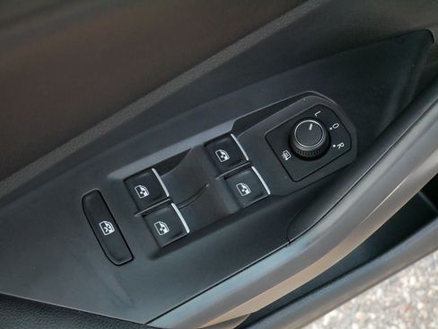 Used 2026 Volkswagen Jetta S FWD image 19