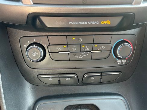 Used 2022 Ford Transit Connect XL FWD image 19