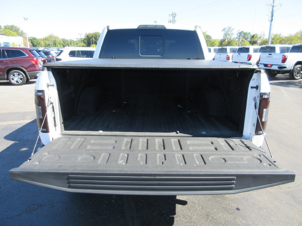 Used 2018 Ford F150 XLT w/ Equipment Group 302A Luxury AWD/4WD image 8
