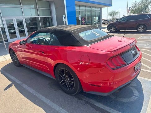 Used 2021 Ford Mustang Premium RWD image 8