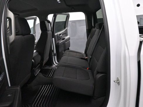 Used 2022 Chevrolet Silverado 1500 Custom w/ Safety Confidence Package image 27