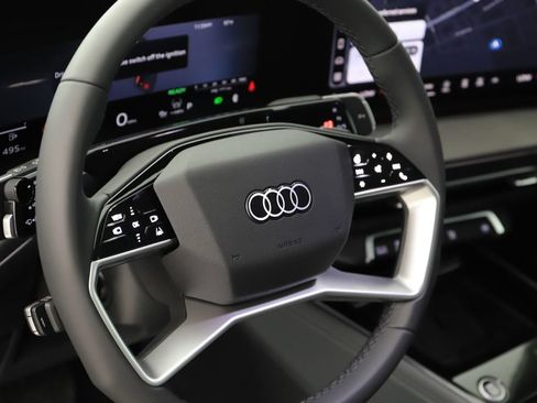 New 2026 Audi Q3 quattro 2.0T AWD/4WD image 16