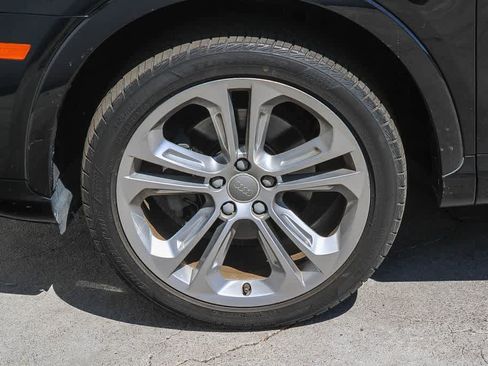 Used 2015 Audi Q3 2.0T Premium Plus AWD/4WD image 9