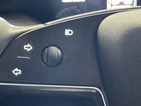 Used 2022 Tesla Model S Base image 20