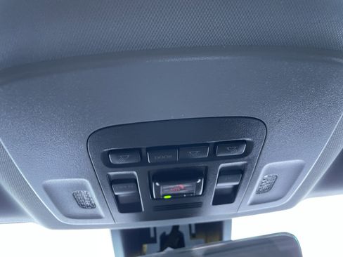 Used 2021 Toyota Camry SE w/ Cold Weather Package image 26