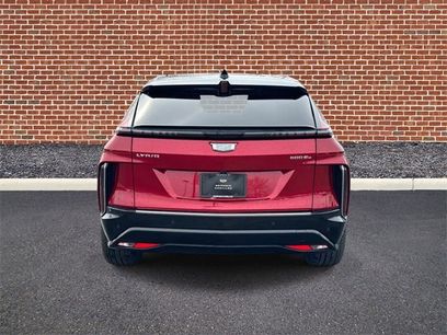 New 2025 Cadillac Lyriq Luxury