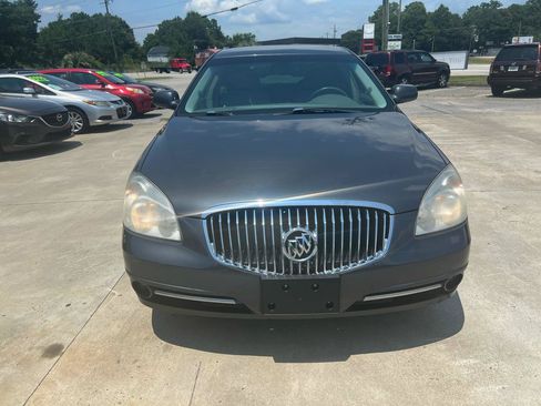 Used 2011 Buick Lucerne CXL w/ Driver Confidence Package FWD image 3