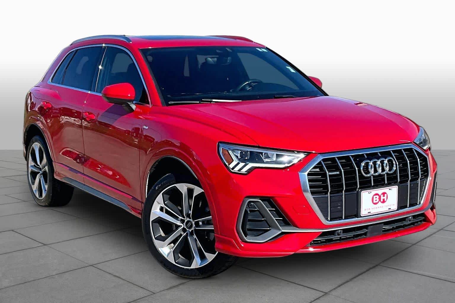 Used 2020 Audi Q3 2.0T Premium Plus w/ Premium Plus Package AWD/4WD image 3