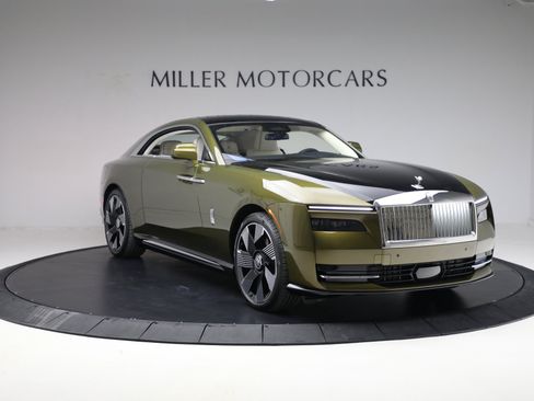 Certified 2025 Rolls-Royce Spectre w/ Spectre Launch Package AWD/4WD image 12