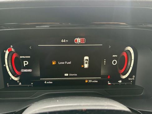 New 2026 Nissan Pathfinder SL image 14