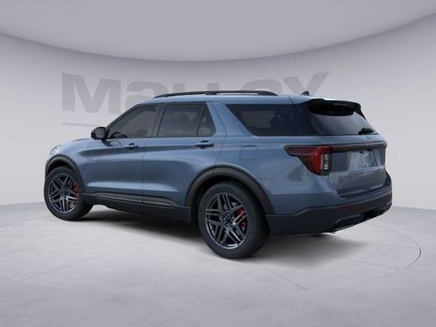 New 2026 Ford Explorer ST-Line w/ ST-Line Street Pack AWD/4WD image 4